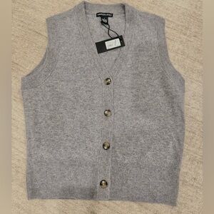 Robertson & Rodeo Cashmere Button-Up Sleeveless Cardigan from Mixology. NWT